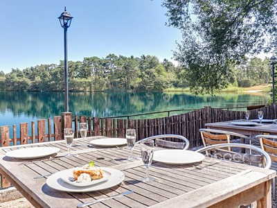 Prodej ubytovacího zařízení 1 150 m²