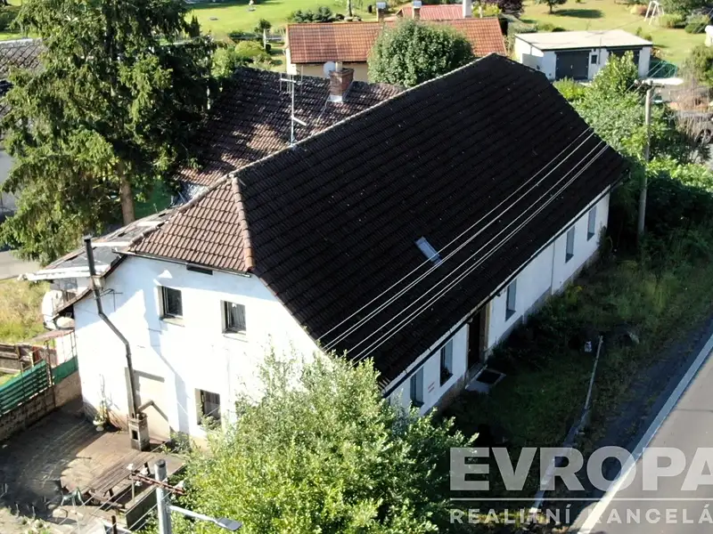 Prodej rodinného domu 378 m², pozemek 1742 m², Dolní Podluží – náhled fotky 1