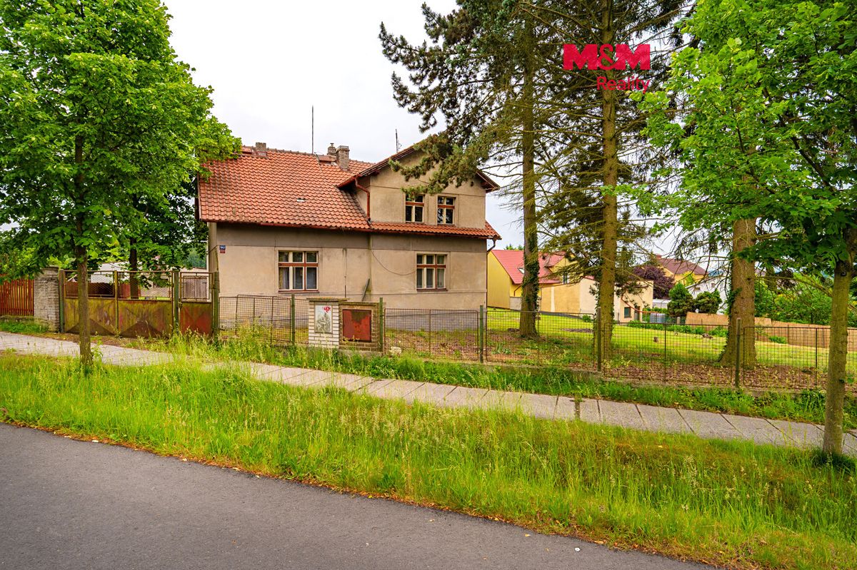 Prodej rodinného domu 164 m², pozemek 2479 m²