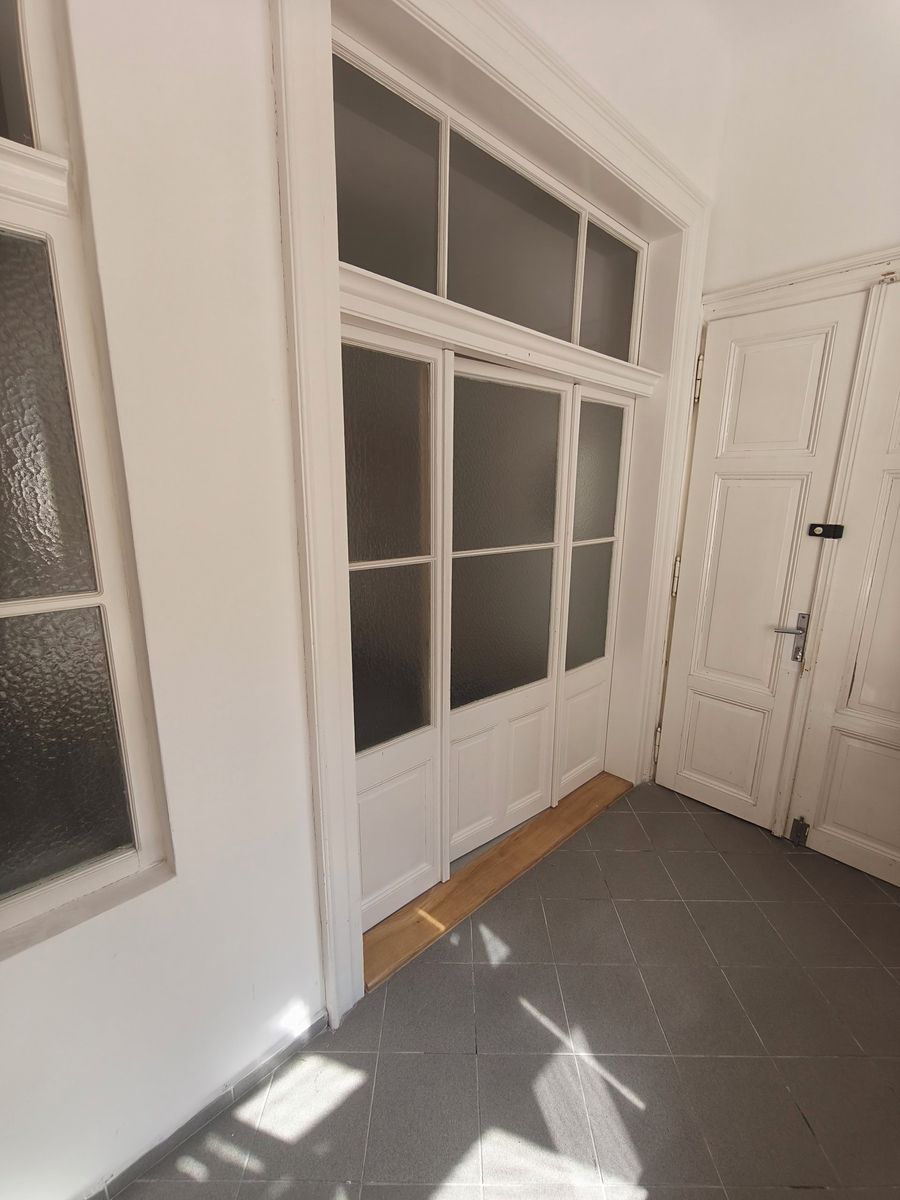 Pronájem bytu 2+1 103 m² – fotografie 2