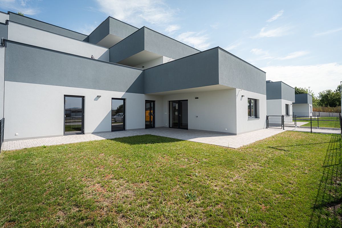 Prodej bytu 4+kk 107 m²