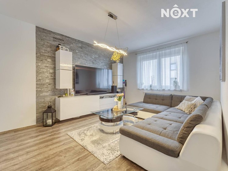 Prodej bytu 3+1, 82 m² (2 z 26)