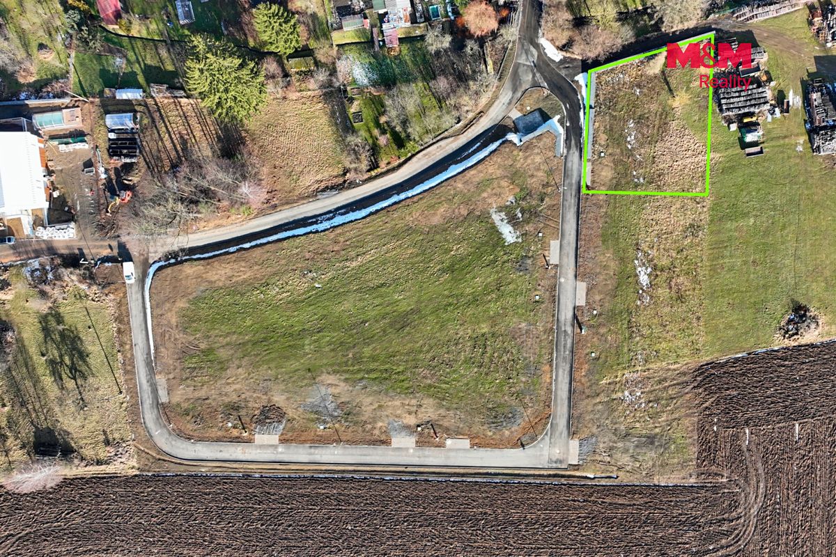 Prodej stavebního pozemku 846 m² – fotografie 3