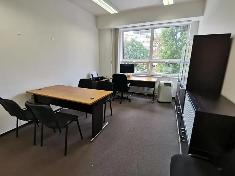 Pronájem kanceláře 18 m², Brno – náhled fotky 1
