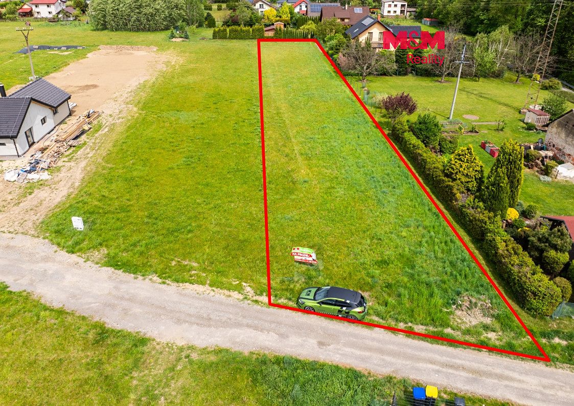Prodej stavebního pozemku 2564 m²