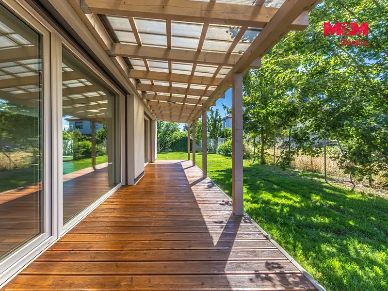 Prodej rodinného domu 341 m², pozemek 800 m², Líbeznice – náhled fotky 3