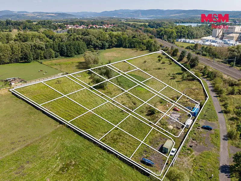 Prodej stavebního pozemku 23157 m², Krupka – náhled fotky 3