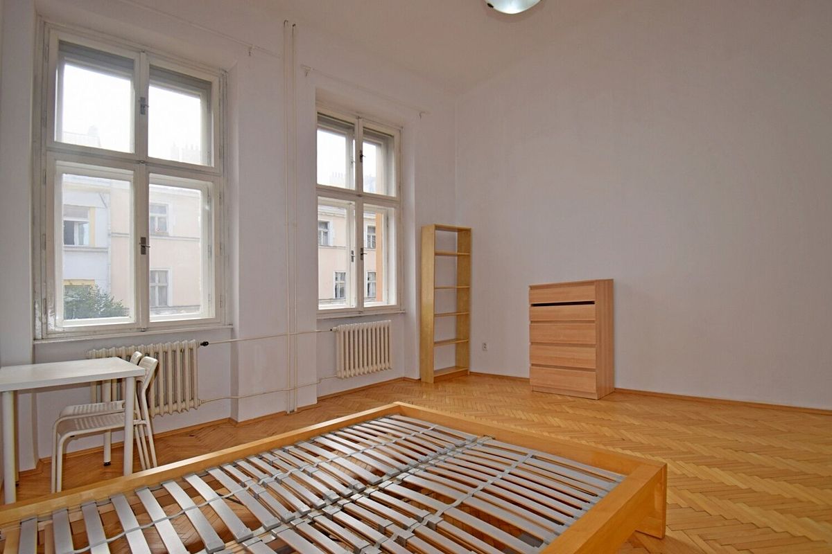 Pronájem bytu 3+1 96 m² – fotografie 2