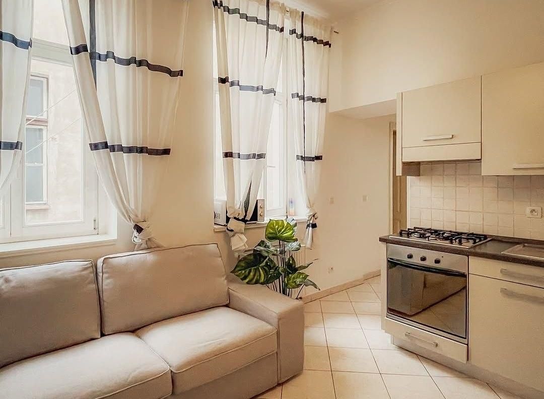 Pronájem bytu 2+kk 44 m²
