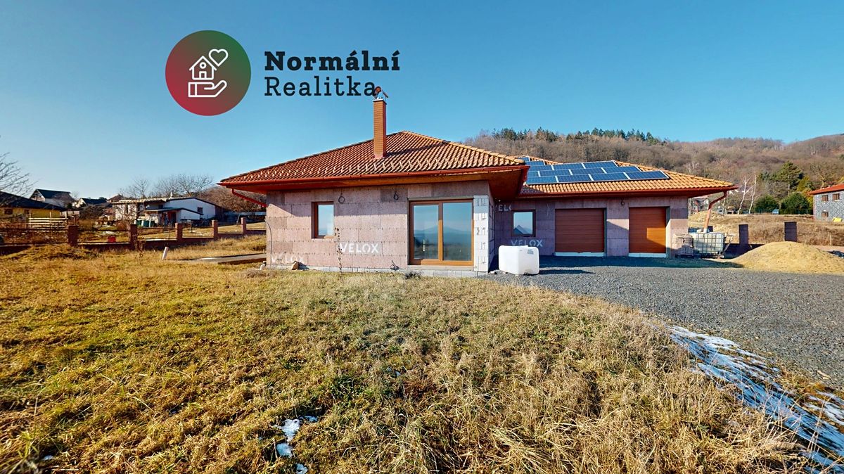 Prodej rodinného domu 200 m², pozemek 4236 m² – fotografie 4