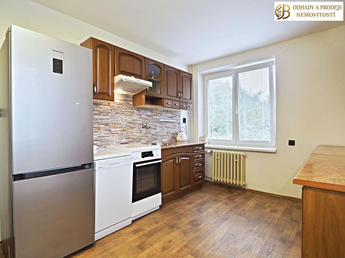 Prodej rodinného domu 164 m², pozemek 865 m² – fotografie 4