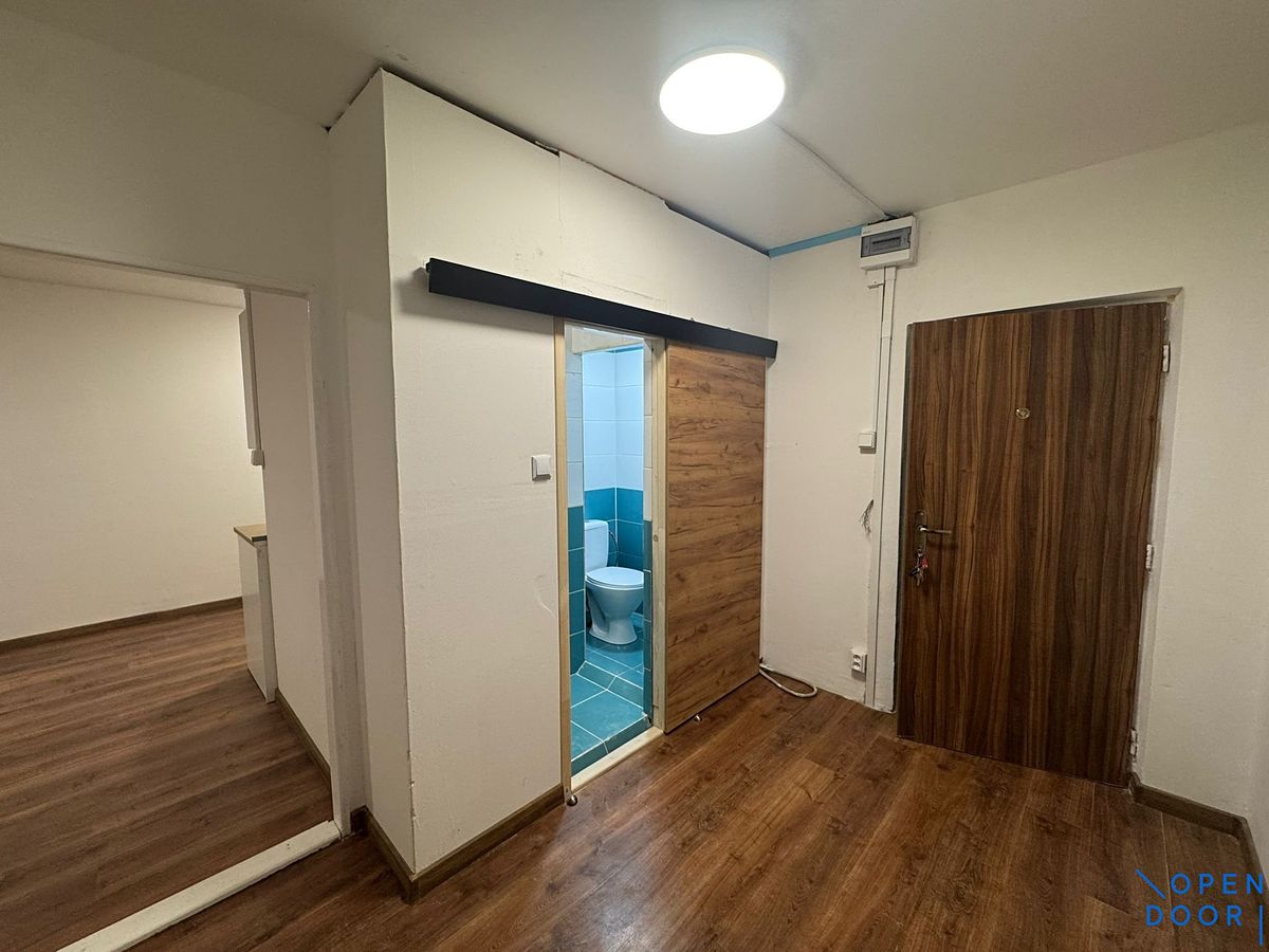 Pronájem bytu 2+kk 40 m² – fotografie 2