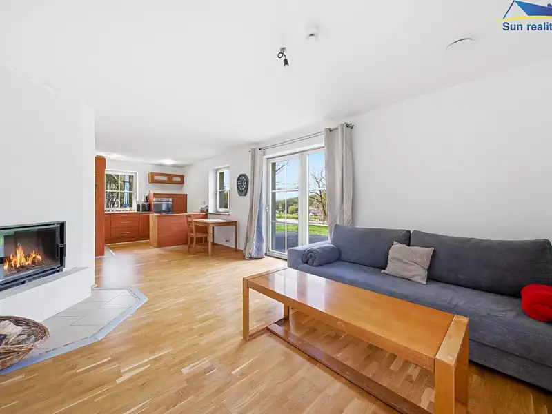 Prodej rodinného domu 180 m², pozemek 2195 m², Zubří – náhled fotky 2