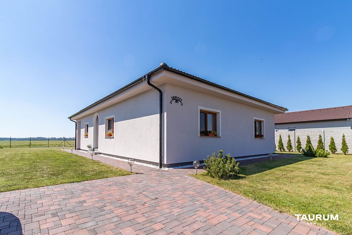 Prodej rodinného domu 112 m², pozemek 1056 m²