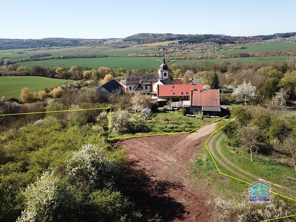 Prodej stavebního pozemku 2955 m² – fotografie 2