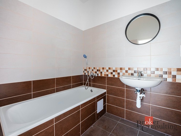 Wohnung 1+kk zum Kauf, 36 m² (6 von 9)