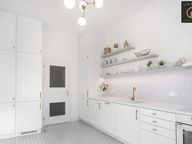 Prodej bytu 4+1 127 m², Karlovy Vary – náhled fotky 3