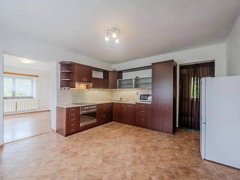 Prodej vícegeneračního domu 165 m², pozemek 1628 m², Stružinec – náhled fotky 2