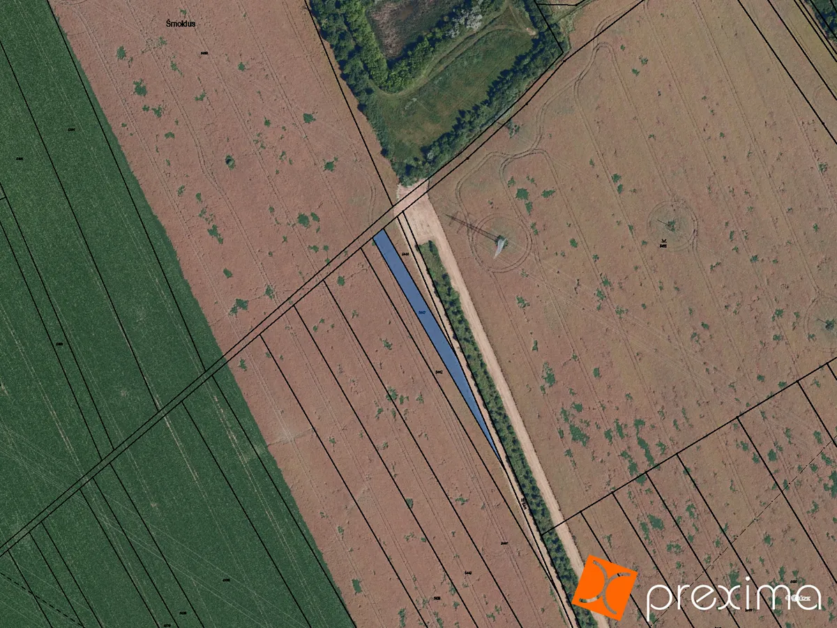 Prodej komerčního pozemku 1092 m²