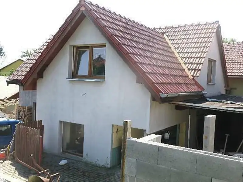 Dražba rodinného domu 99 m², pozemek 194 m², Kelč – náhled fotky 2