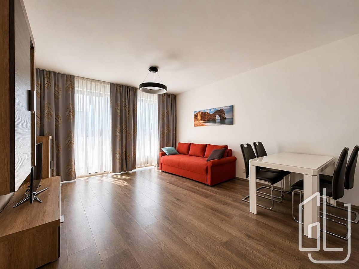Pronájem bytu 2+kk 67 m²