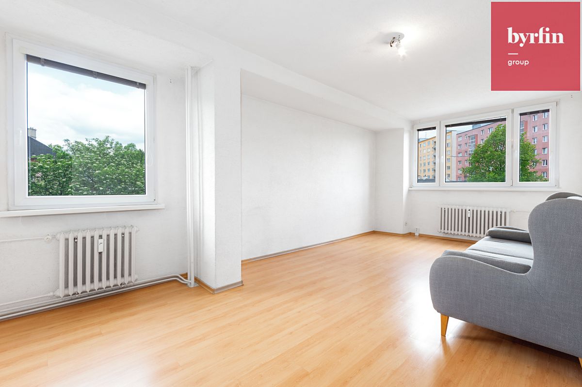 Pronájem bytu 2+1 62 m² – fotografie 4