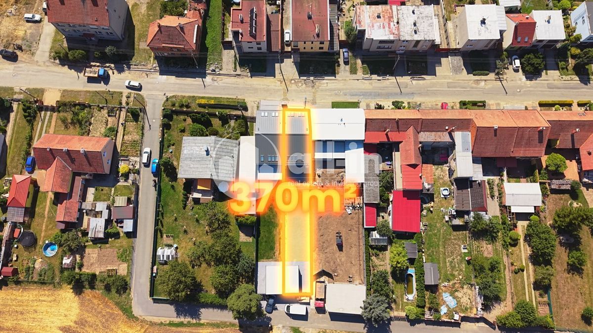 Prodej rodinného domu 149 m², pozemek 370 m² – fotografie 2