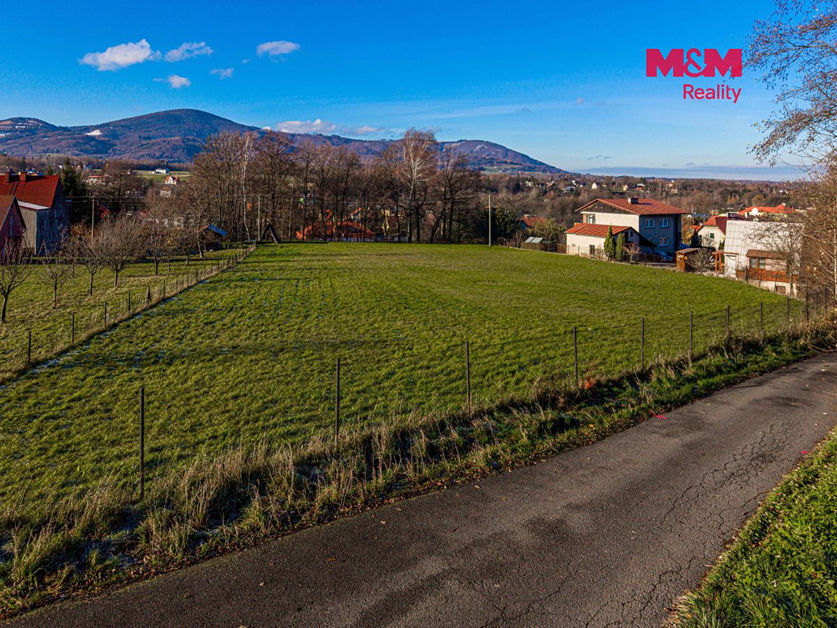 Prodej stavebního pozemku 3286 m² – fotografie 2