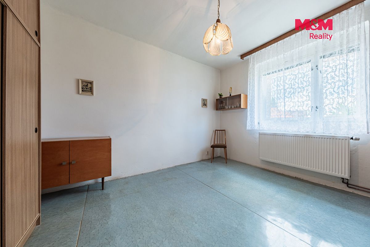 Prodej rodinného domu 200 m², pozemek 357 m² – fotografie 5