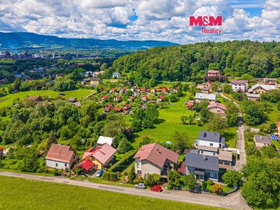 Prodej stavebního pozemku 1203 m²