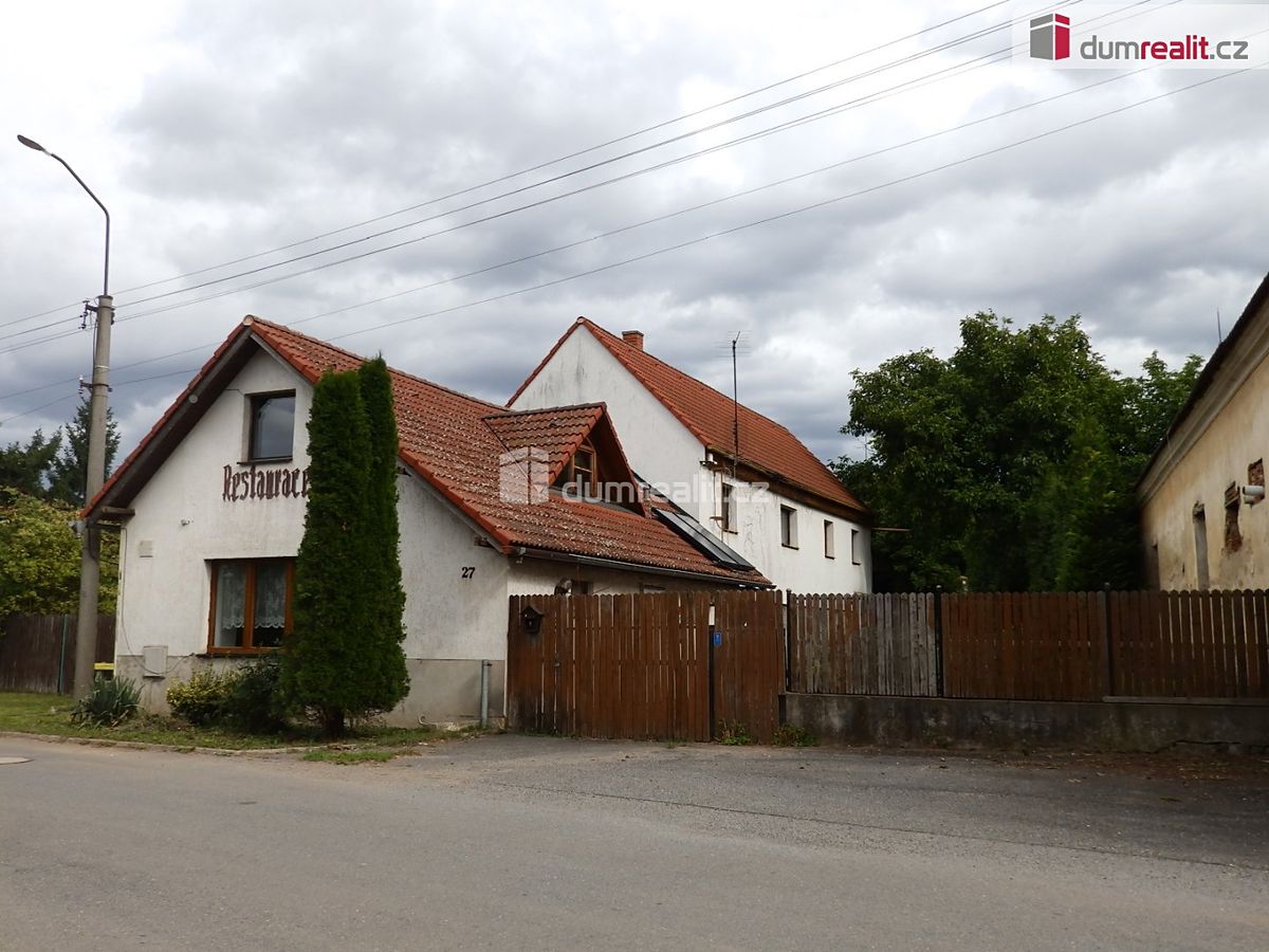 Prodej rodinného domu 180 m², pozemek 1685 m² – fotografie 3