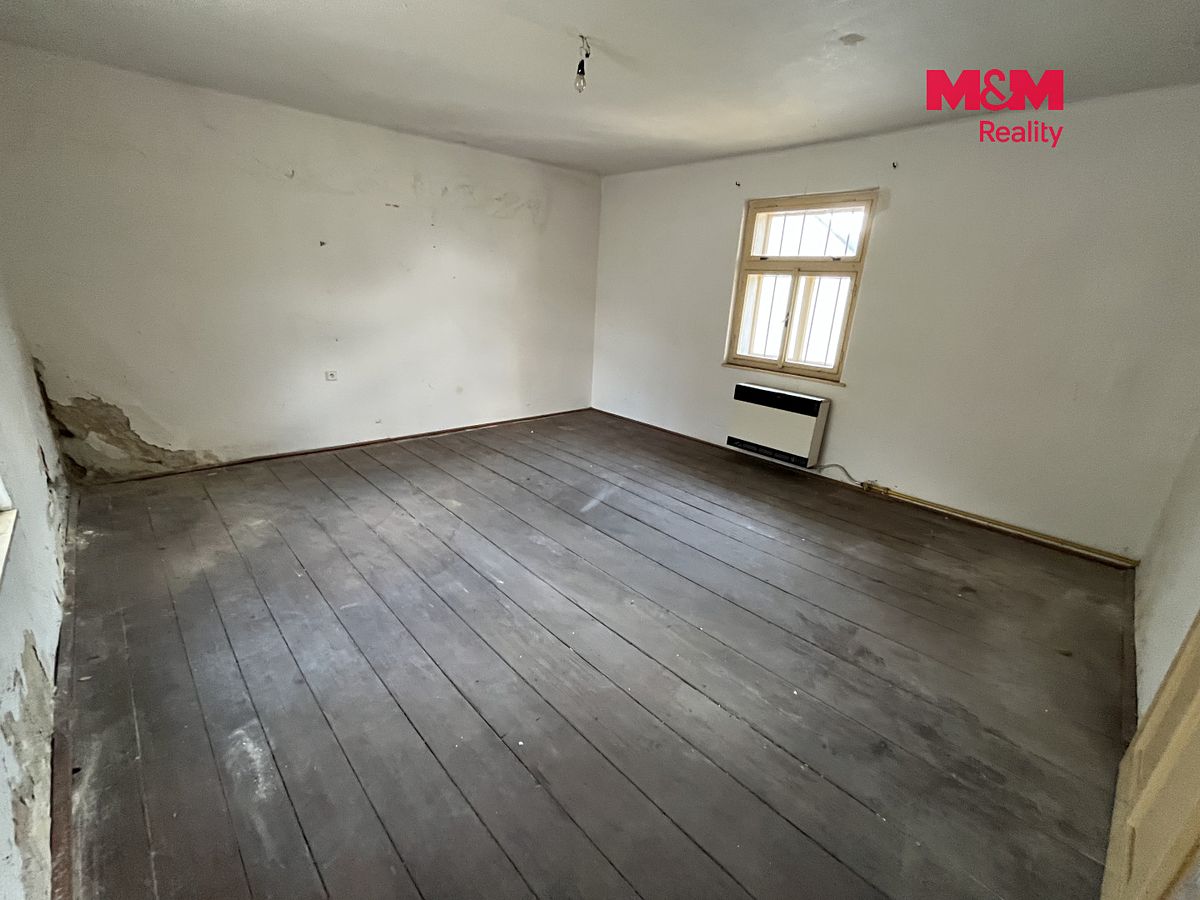Prodej rodinného domu 47 m², pozemek 381 m² – fotografie 3