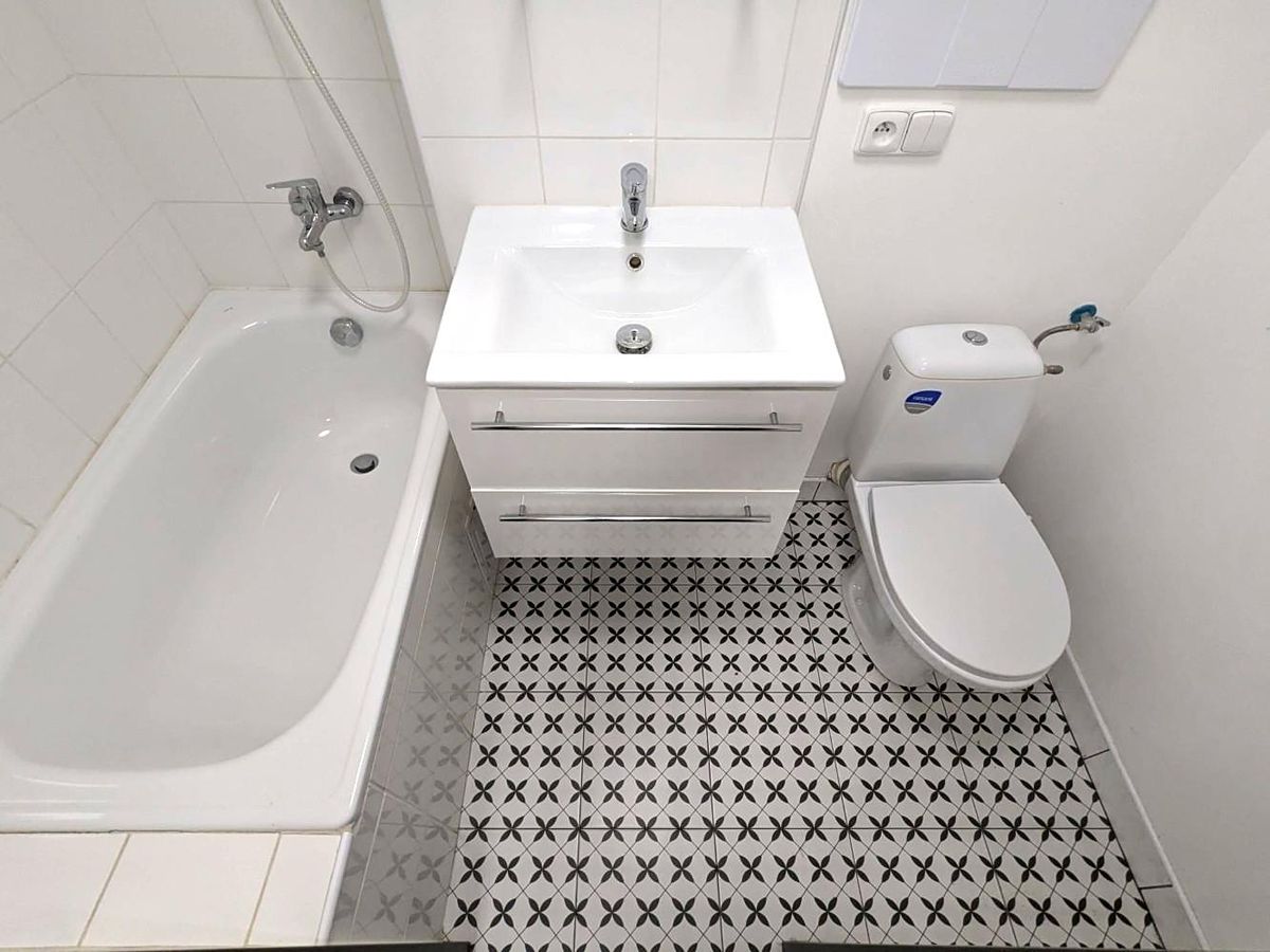 Pronájem bytu 2+kk 34 m² – fotografie 3