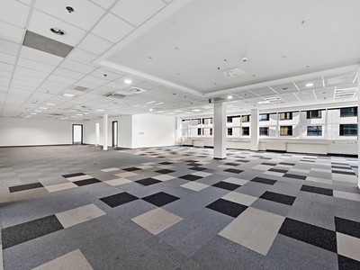 Комерційне приміщення в оренду, 2 344 м² (3 з 10)