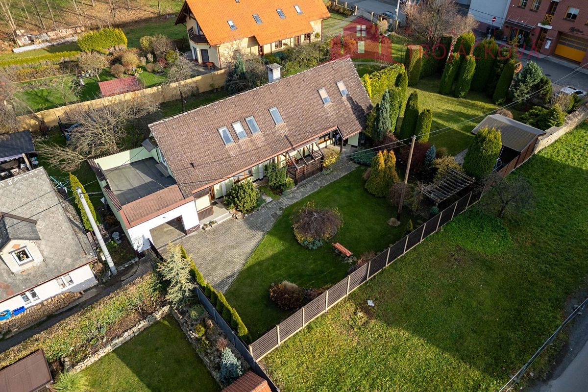 Prodej rodinného domu 260 m², pozemek 488 m²