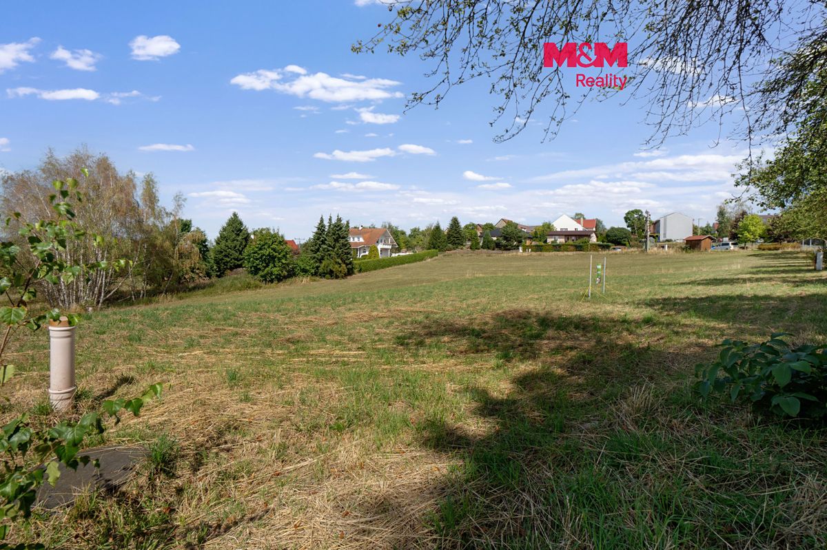 Prodej stavebního pozemku 1380 m²