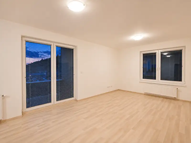Pronájem bytu 3+kk 86 m², Praha – náhled fotky 3