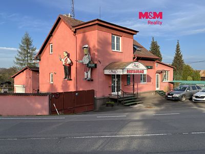 Prodej rodinného domu 235 m², pozemek 1782 m²