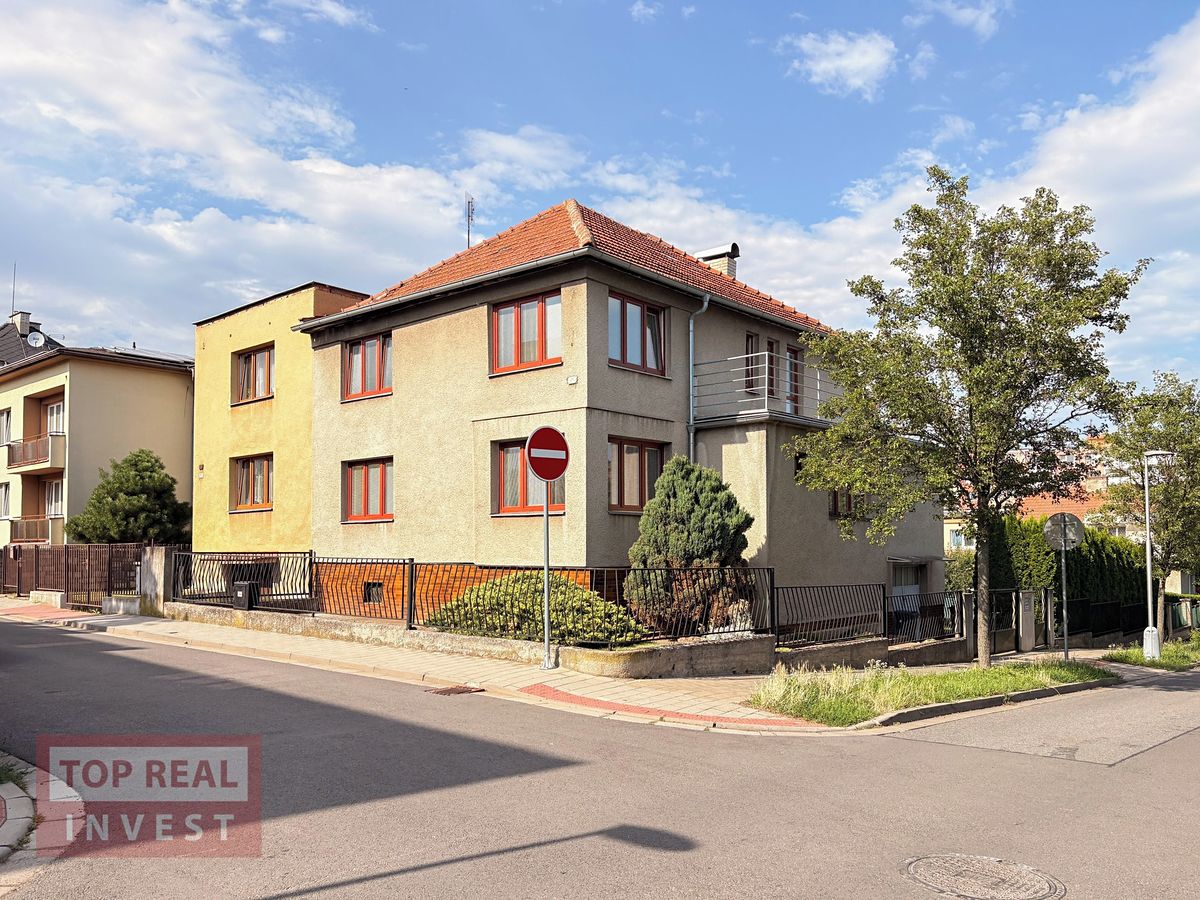 Prodej rodinného domu 316 m², pozemek 430 m²