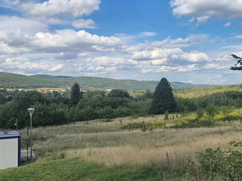 Prodej stavebního pozemku 770 m², Řevnice – náhled fotky 3