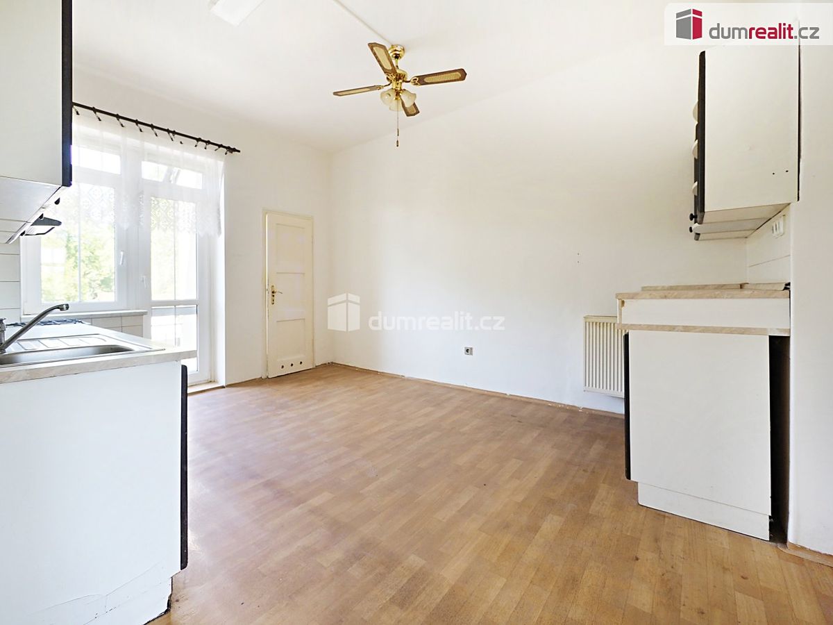 Pronájem bytu 2+1 57 m² – fotografie 4