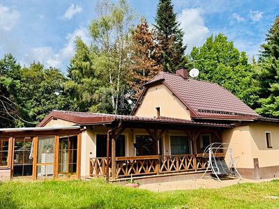 Pronájem rodinného domu 200 m², pozemek 1000 m²