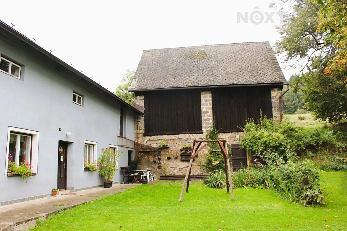 Prodej rodinného domu 140 m², pozemek 4507 m² – fotografie 2