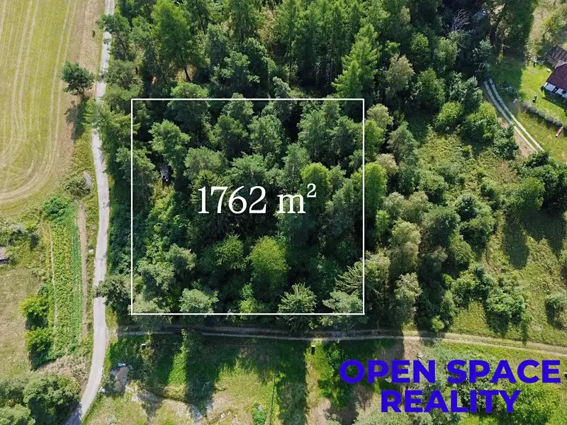 Prodej stavebního pozemku 1762 m², Světlík – náhled fotky 1