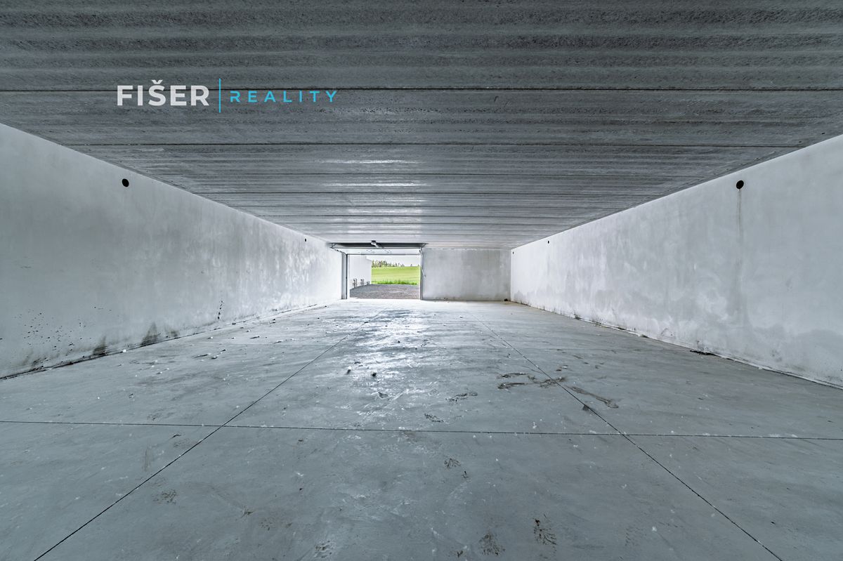 Pronájem skladového prostoru 176 m² – fotografie 3