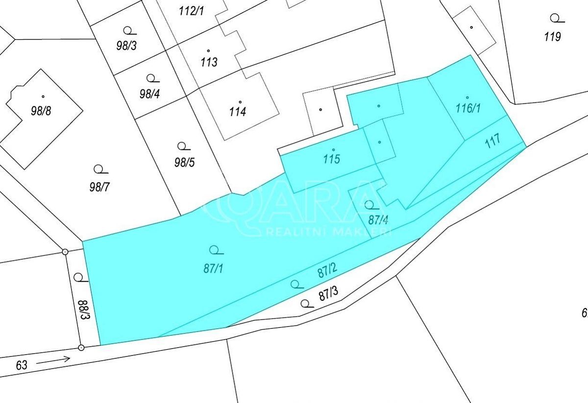 Prodej rodinného domu 200 m², pozemek 1769 m² – fotografie 3