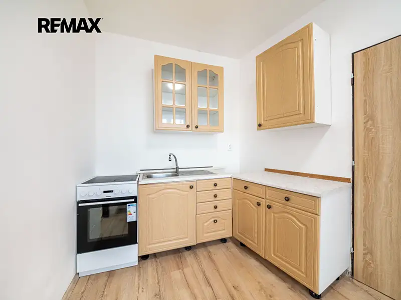 Prodej rodinného domu 76 m², pozemek 318 m², Moravské Budějovice – náhled fotky 2