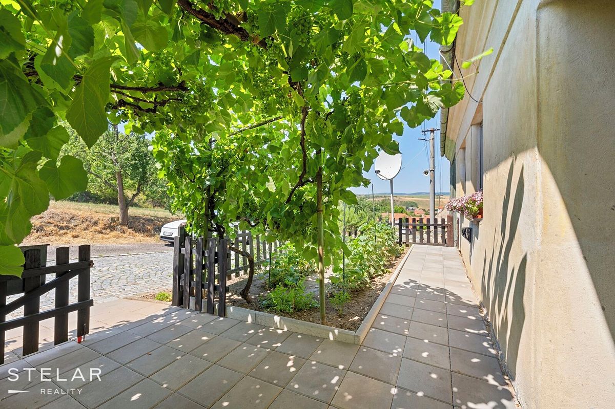 Prodej rodinného domu 151 m², pozemek 259 m² – fotografie 3
