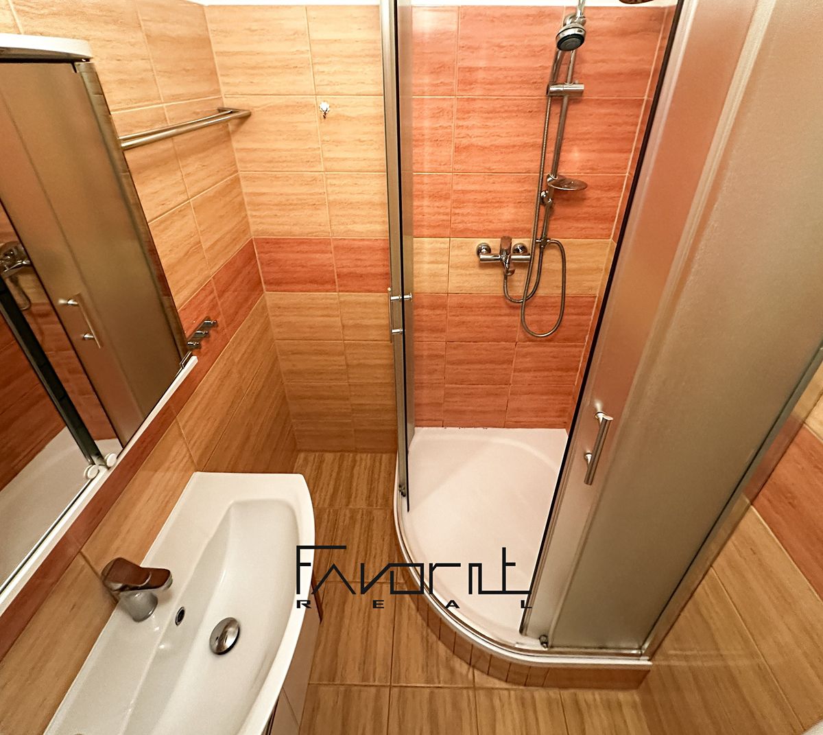 Pronájem bytu 2+1 45 m² – fotografie 2