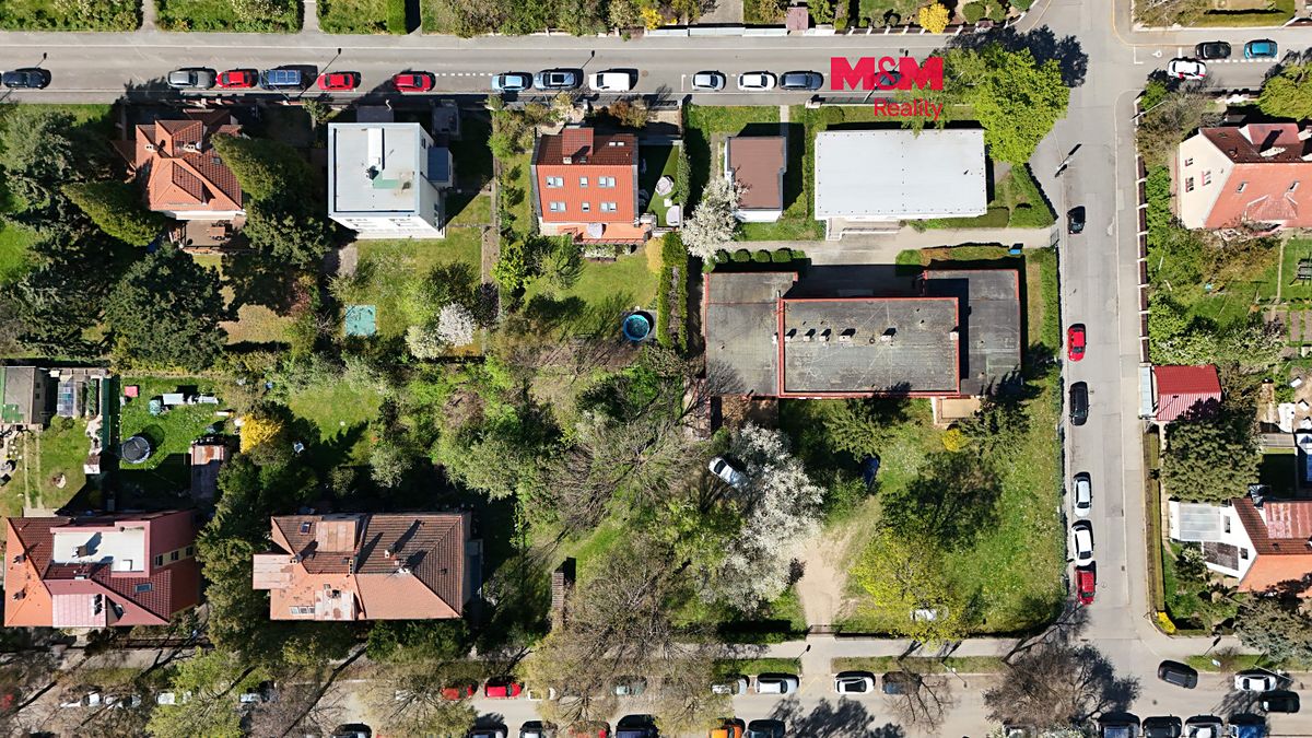 Prodej stavebního pozemku 591 m²